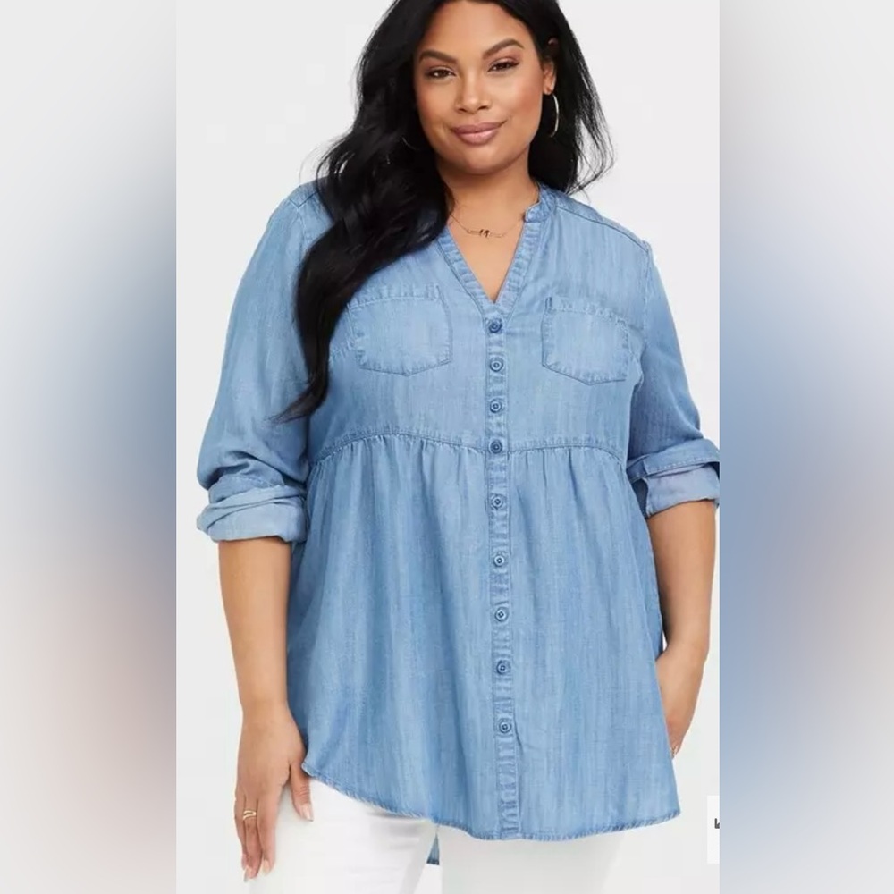 Torrid Emma Chambray Babydoll Button Up Tunic